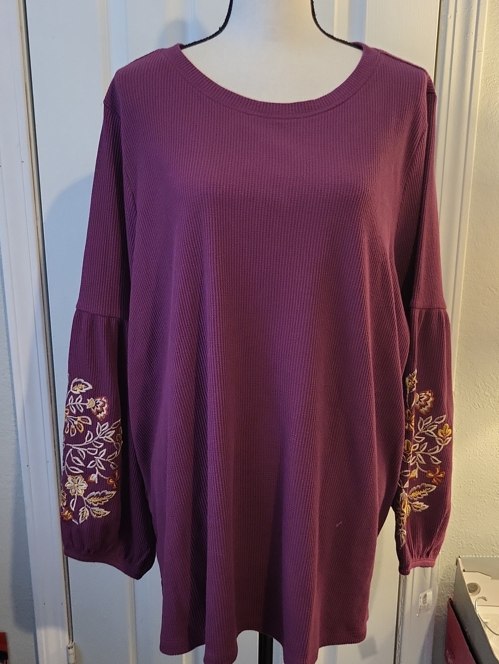 Belle Boho by Susan Gravel Purple Embroidered Sleeve Knit Thermal Top